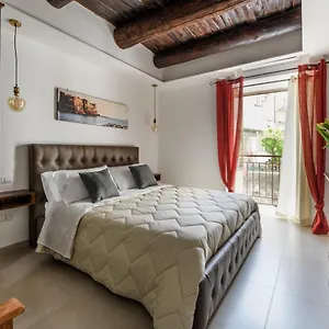  Holiday home Residenza San Gregorio Armeno