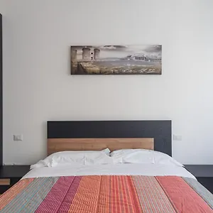 Appartamento Toledo 2, Napoli