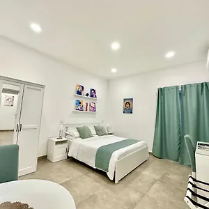 Appartamento Tribunali 181, Napoli
