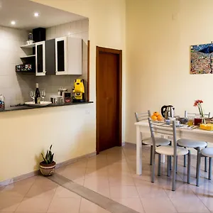 Castel Capuano Flat By Domusextra Appartement